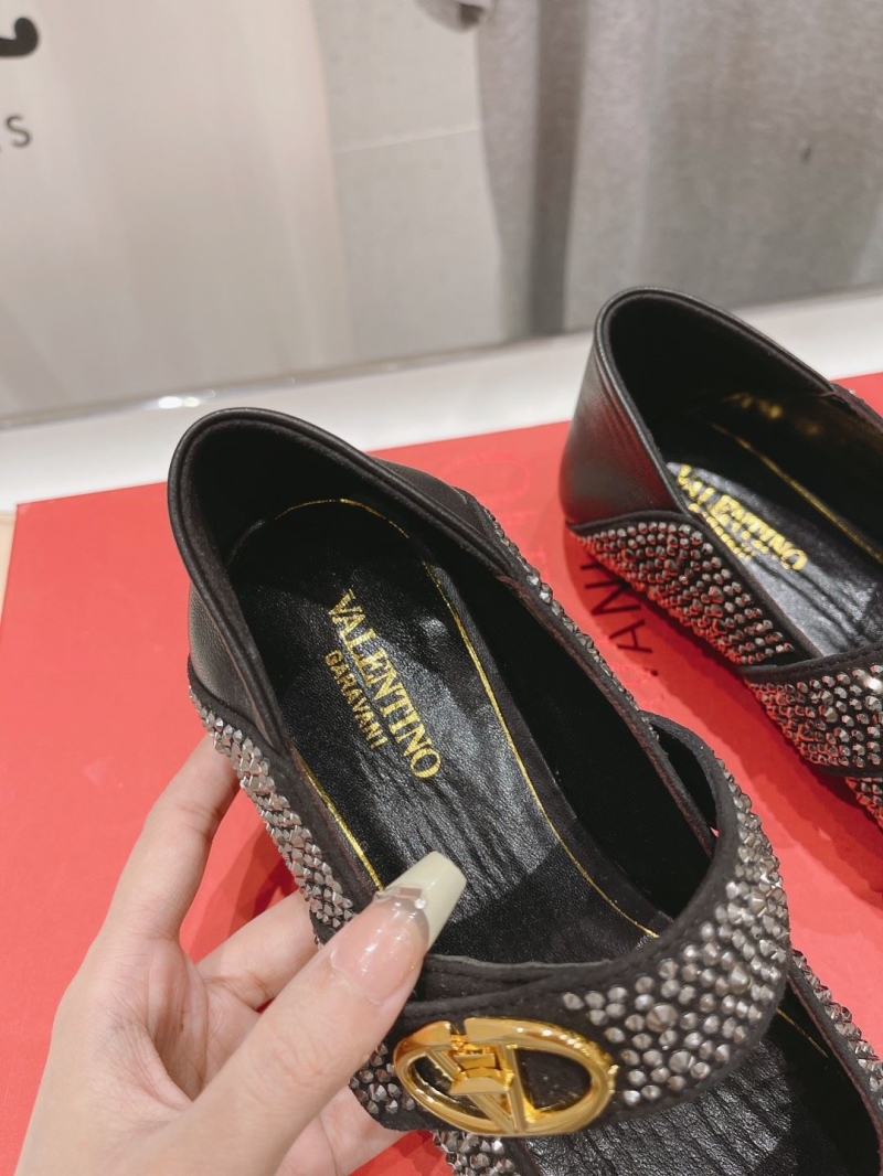 Valentino flat shoes